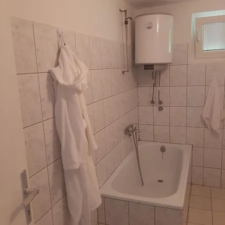 Hasan's - House - Vikendica - Kuca Za Odmor - Apartment Visoko