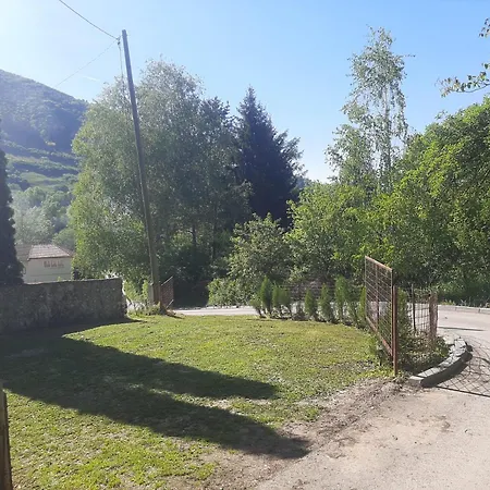 Apartmán Hasan's - House - Vikendica - Kuca Za Odmor -